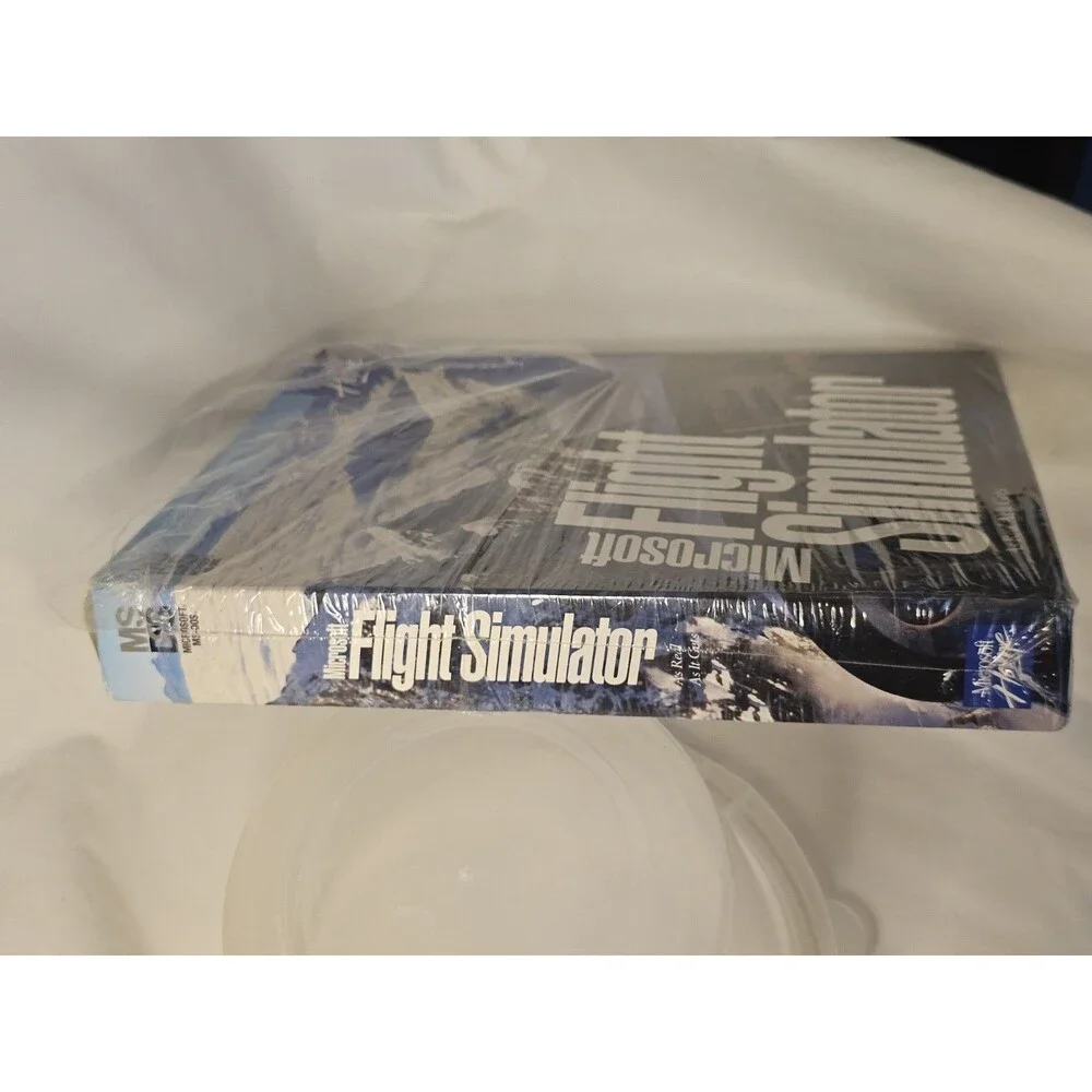 Vintage 1993 Microsoft Home Flight Simulator Computer Prgram W/ Manual